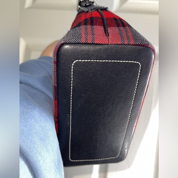 vintage Coach Tartan Hampton plaid comes with another shorter strap SOLD‼️ - Picture 8 of 8
